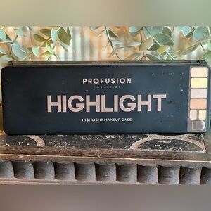 Profusion Cosmetics Highlight Makeup Palette